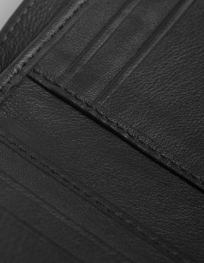 Mini Trifold Leather Wallet black